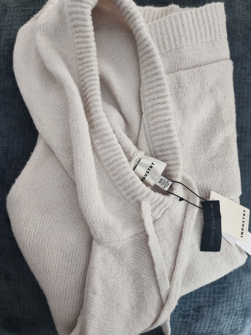 INDUSTRY Hooded Sweater in Soft Cream